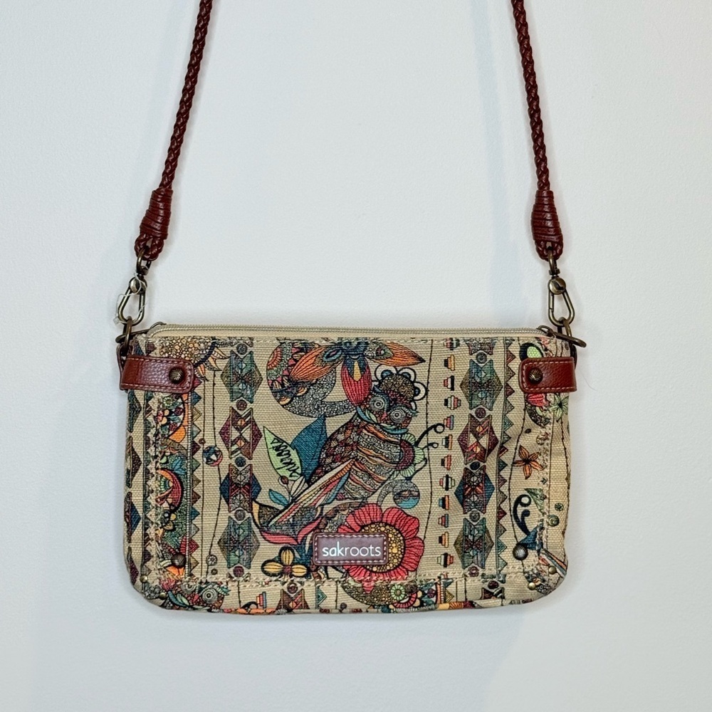 🔥Sakroots Multicolor Crossbody Bag🔥